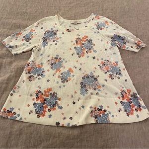 Floral print thin sweater